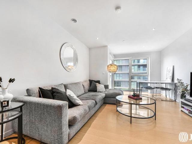Apartment for rent in Stratford Marsh, Greater London