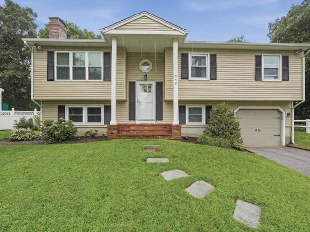 House for sale in Rockdale, New Bedford