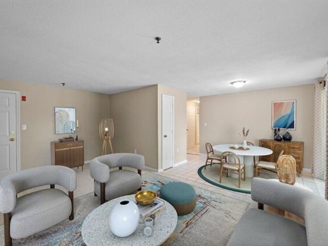 Condo for sale in Dracut, Massachusetts