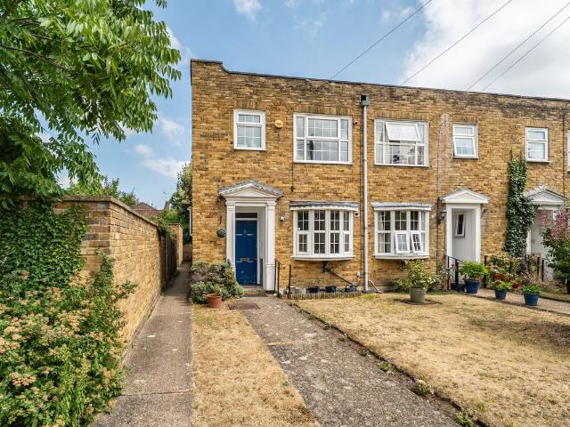 House for rent in Fishery, Maidenhead