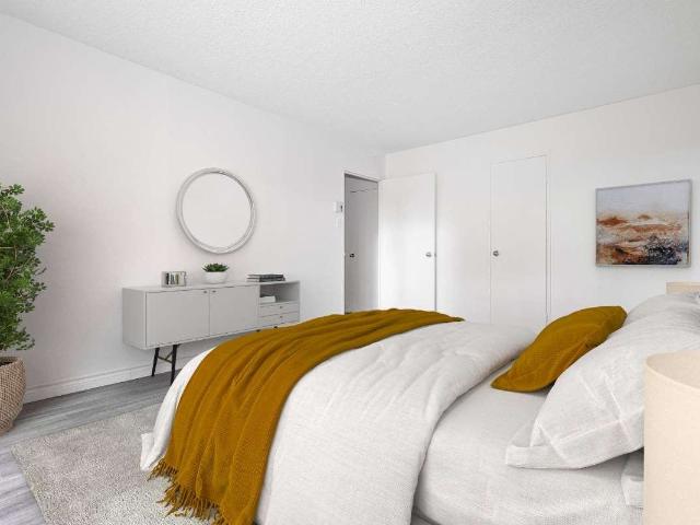 Apartment for rent in Village de Pointe-Claire, Pointe-Claire