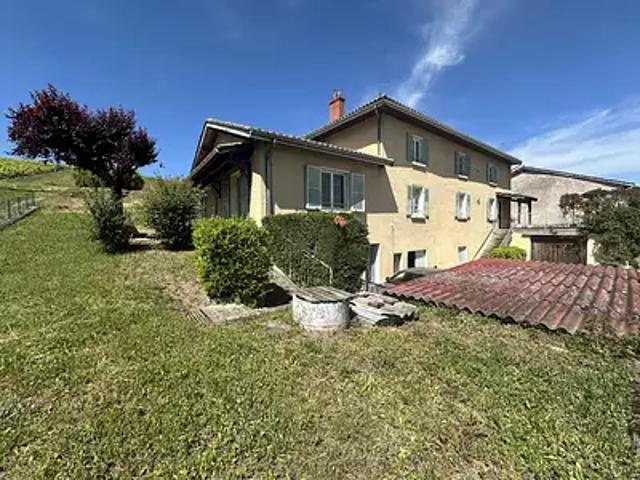 Maison vente à Les Monthieux, Lantignié