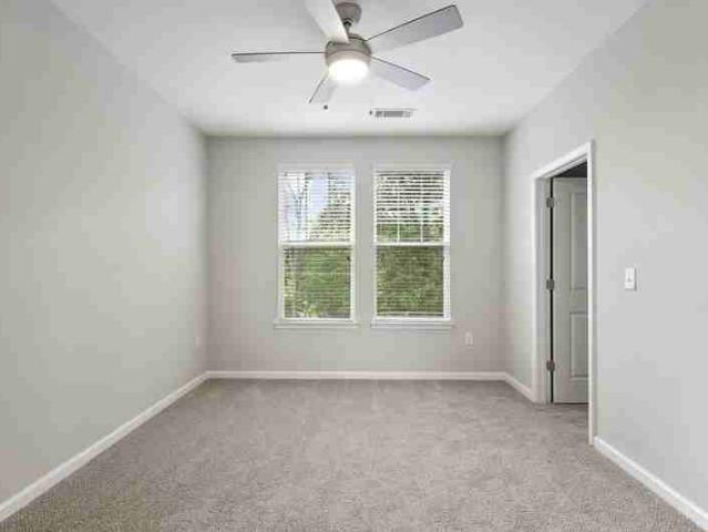Apartment for rent in Mecklenburg, North Carolina