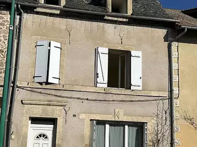 Maison vente à La Vayssière, Lanuéjouls
