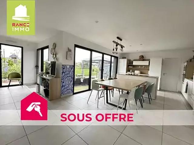 Maison vente à Dinan, Bretagne