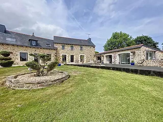 Maison vente à Guingamp, Bretagne