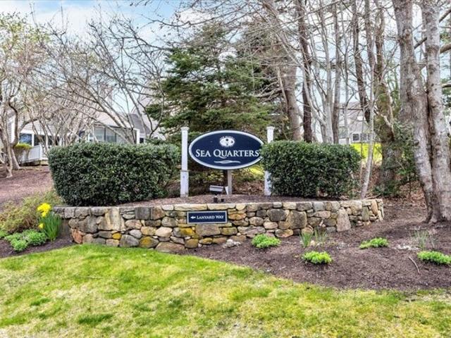 House for sale in Mashpee