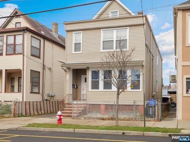 House for sale in Garfield, New Jersey