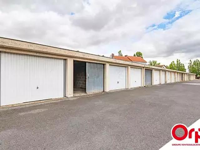 Garage vente à Plateau / Ville Haute, Laon