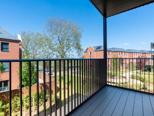 Apartment for rent in Springfield Village, Greater London