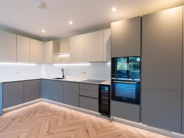 Apartment for rent in Springfield Village, Greater London