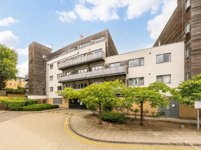 Apartment for rent in London Borough of Brent, Greater London
