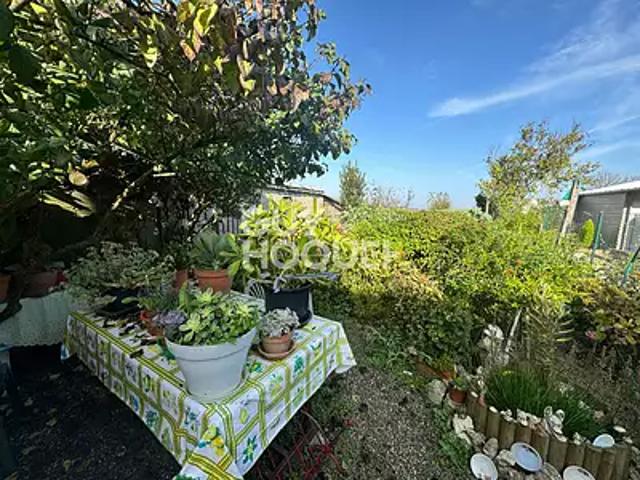 Maison vente à France métropolitaine, Laplume