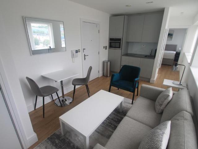 Apartment for rent in Farley Hill, Luton