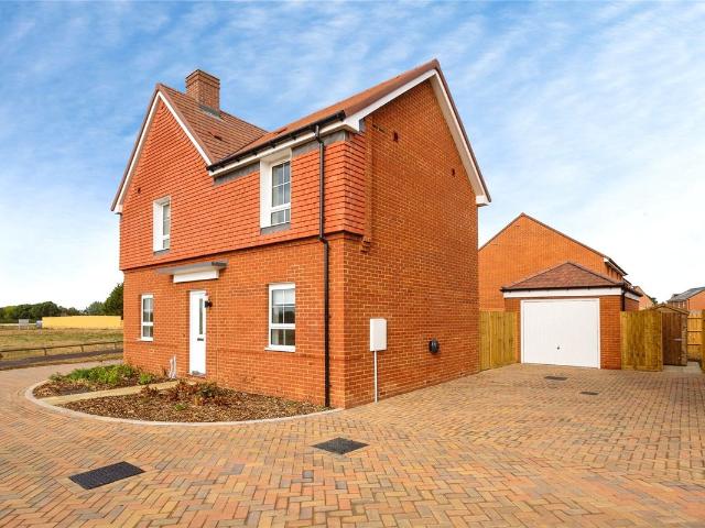 House for rent in Littlecote, West Sussex