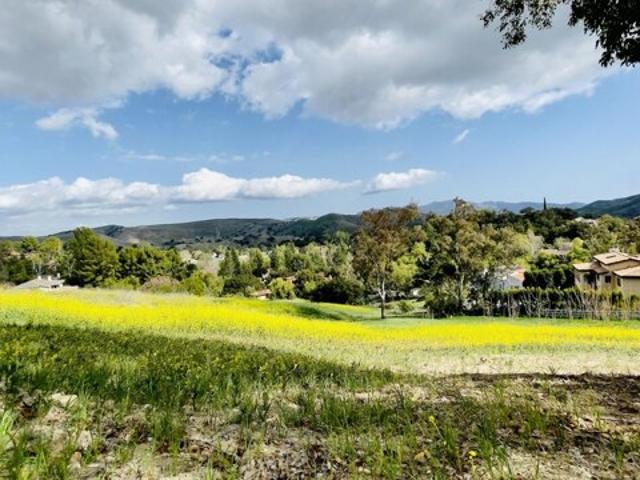 Land for sale in Agoura Hills, California