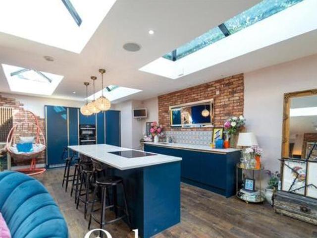 House for sale in Lyons, Greater London