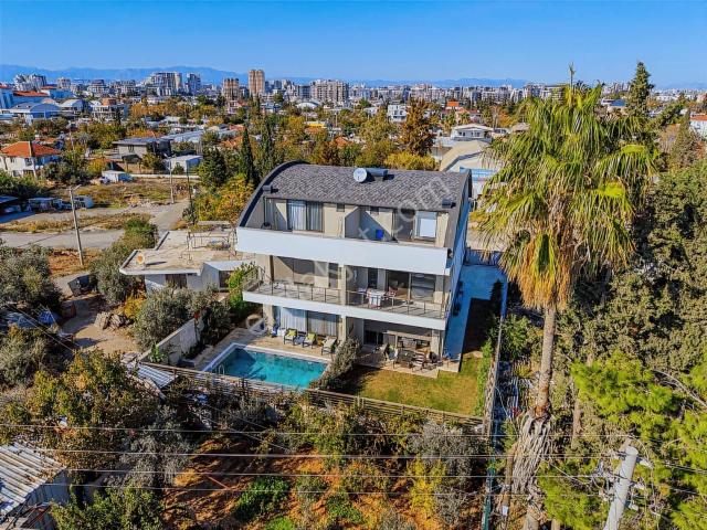 Muratpaşa, Antalya içerisinde satılık Villa