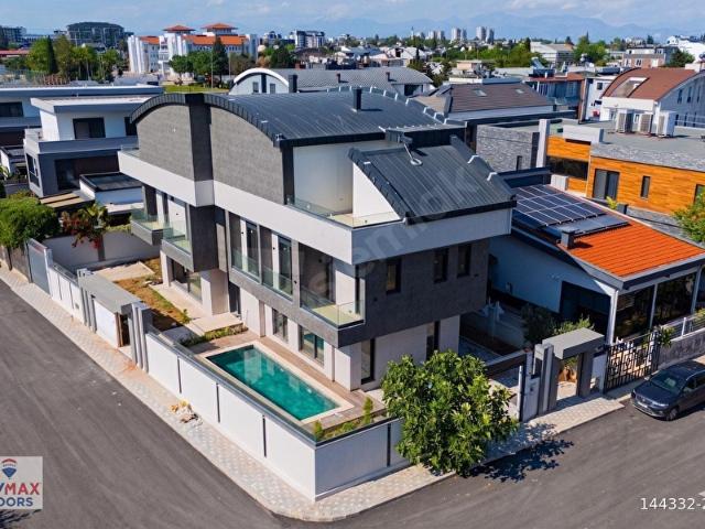 Muratpaşa, Antalya içerisinde satılık Villa