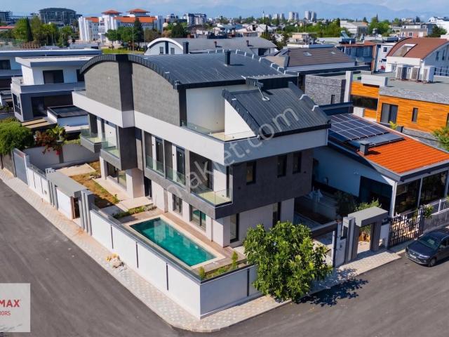 Muratpaşa, Antalya içerisinde satılık Villa