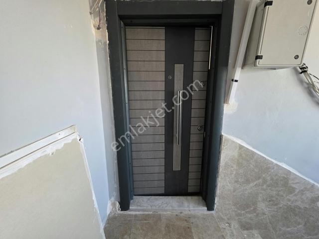 Kemerağzı Mahallesi, Aksu içerisinde kiralık mülk