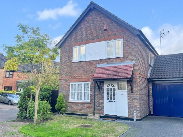 House for rent in Laindon Cross, Basildon