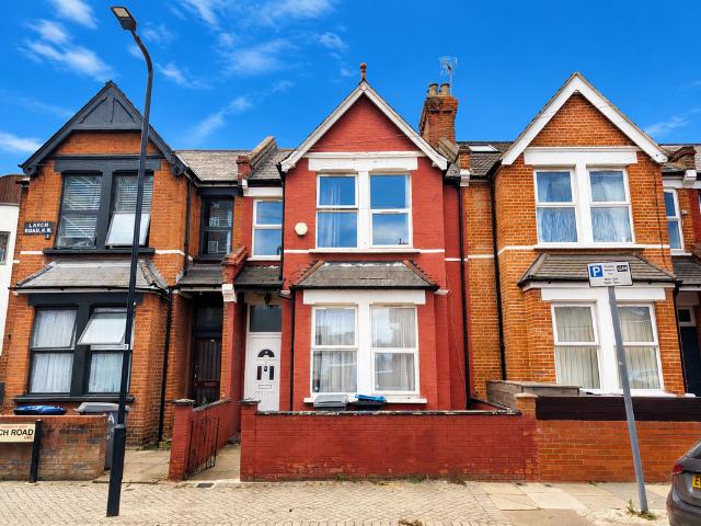 House for rent in Cricklewood, Greater London