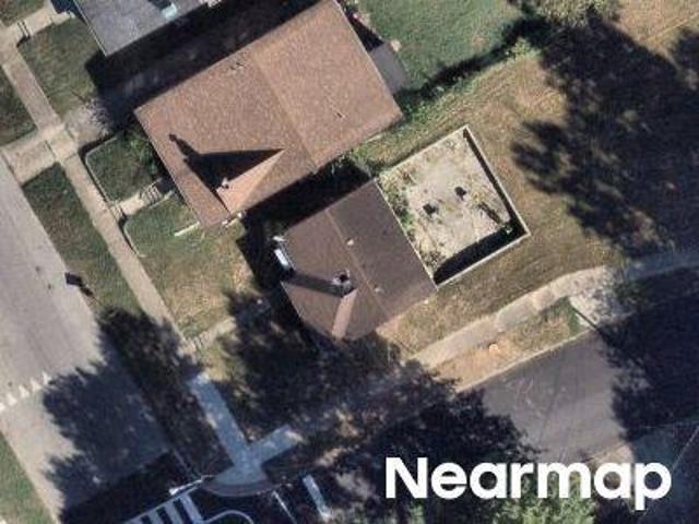House for sale in Louisville, Jefferson County