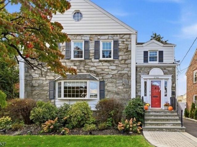 House for sale in Union, Union County
