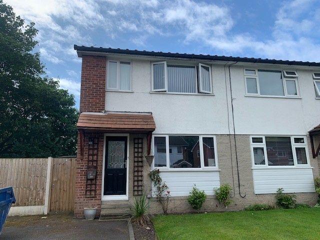 House for rent in Colshaw Farm, Wilmslow