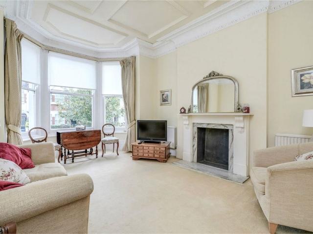 Apartment for rent in London Borough of Ealing, Greater London