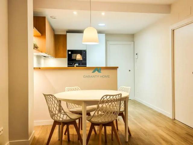 Apartamento en alquiler en Laredo