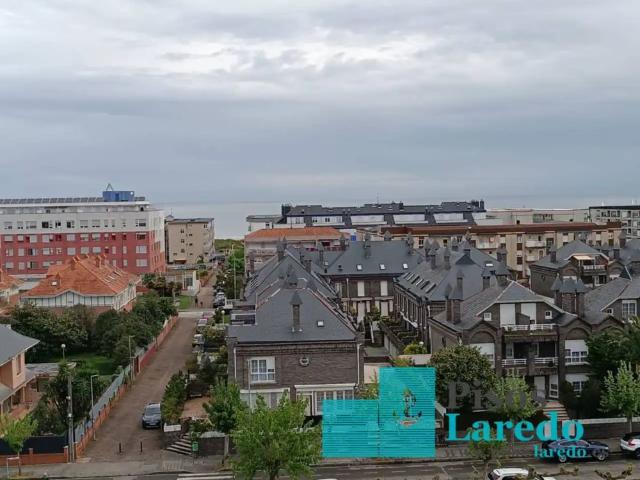Apartamento en alquiler en Laredo