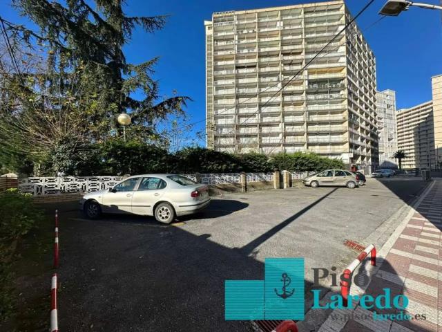 Apartamento en alquiler en Laredo