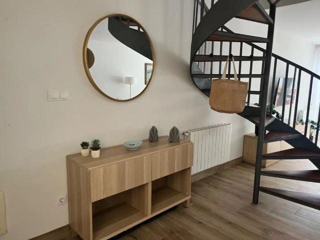 Apartamento en alquiler en Laredo