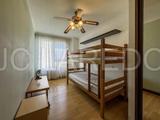 Apartamento en alquiler en Laredo