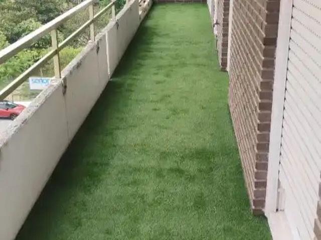 Apartamento en alquiler en Laredo