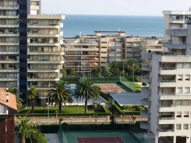 Apartamento en alquiler en Laredo