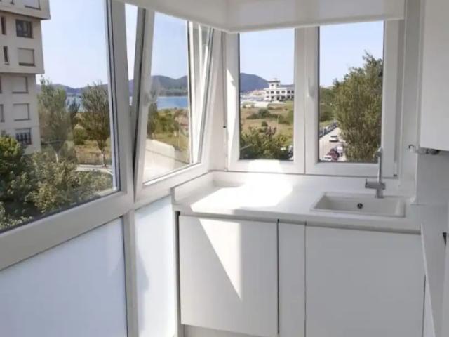 Apartamento en alquiler en Laredo