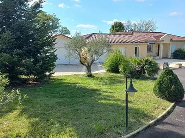 Maison vente à Larée Maison vente à Larée