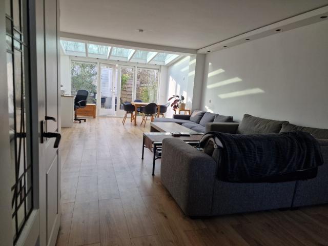 Kamer te huur in Zuidoost, Amsterdam