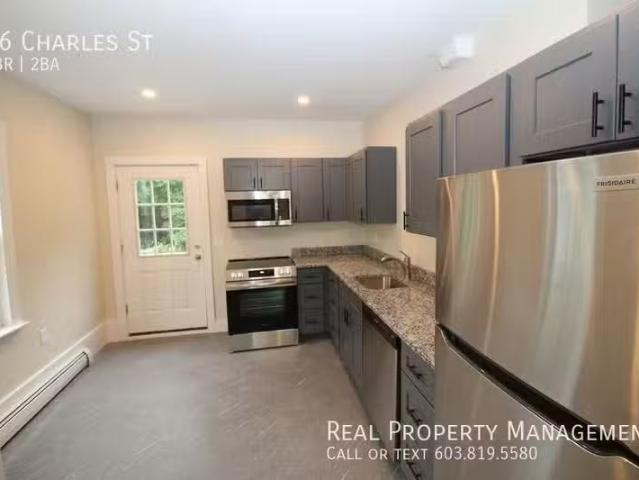 Condo for rent in Dover