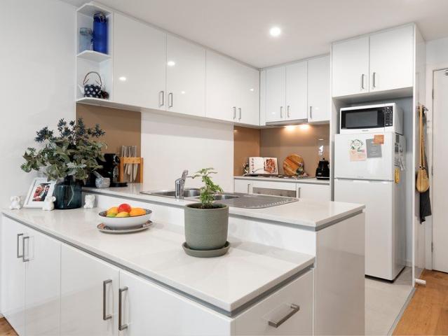 Apartment for rent in Glenferrie, Melbourne