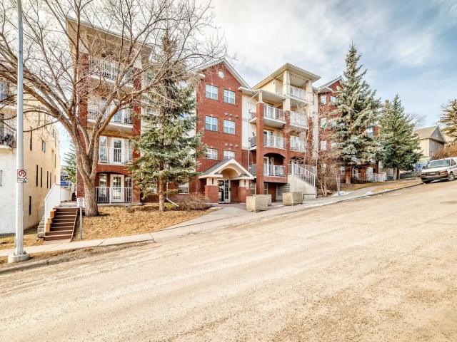 Condo for rent in Northwest, Alberta