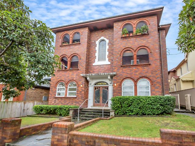 Apartment for rent in Rose Bay