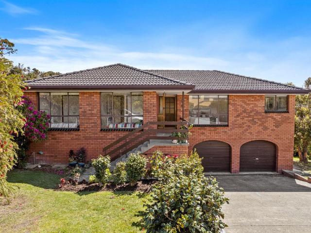 House for sale in Kingston, Tasmania