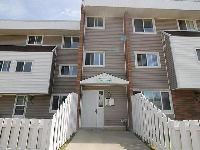 Condo for sale in Wedgewood, Alberta
