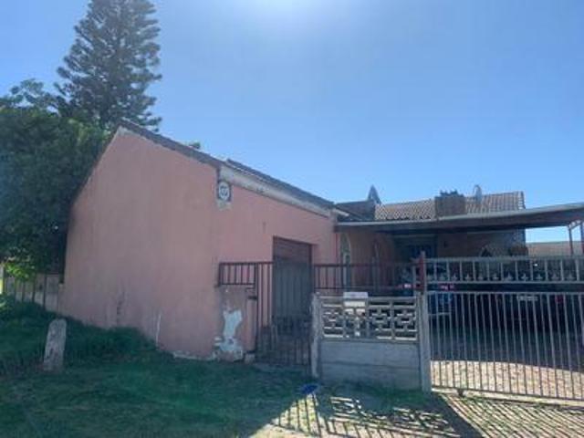House for sale in Blue Downs, Western Cape