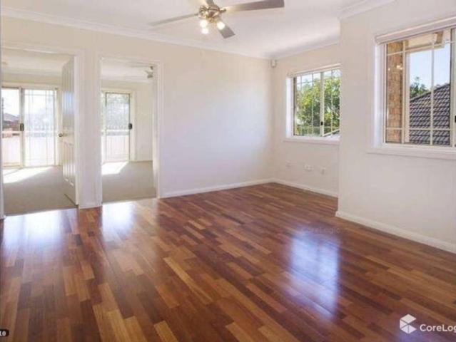 Townhouse for rent in Sydney, New South Wales