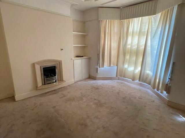 Apartment for rent in Calderstones